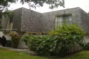 2060 SW 90th Ave, Davie, FL 33324 - Photo 2