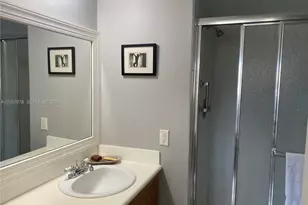 8861 Sunrise Lakes Blvd, Sunrise, FL 33322 - Photo 16