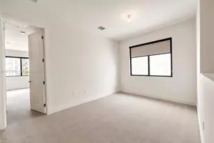 8185 NW 42nd St, Doral, FL 33166 - Photo 6