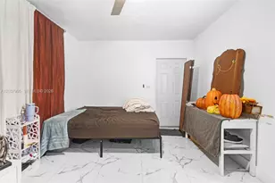 1131 SW 7th St, Miami, FL 33130 - Photo 20