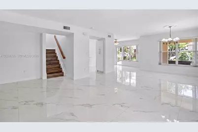 14102 SW 167th Ter #14102, Miami, FL 33177 - Photo 4