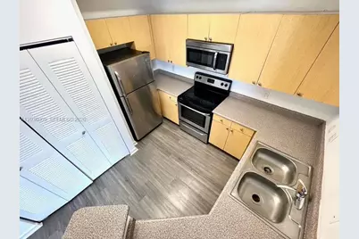 1919 Van Buren St #818A, Hollywood, FL 33020 - Photo 34