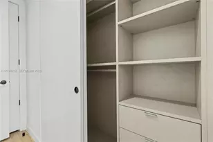 2200 Brickell Ave, Miami, FL 33129 - Photo 20