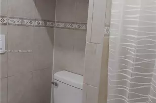 265 NW 190th St, Miami Gardens, FL 33169 - Photo 18