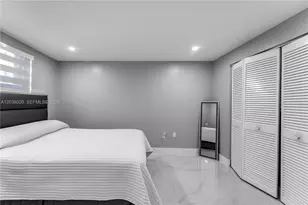 15470 SW 82nd Ln, Miami, FL 33193 - Photo 14