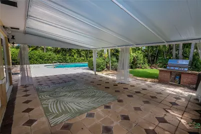 1030 Polk St #1030, Hollywood, FL 33019 - Photo 24