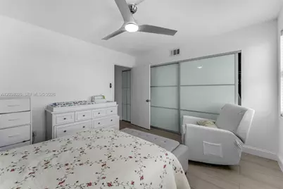 460 NW 86th Pl #101, Miami, FL 33126 - Photo 14