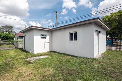 2501 NW 55th Ter, Miami, FL 33142 - Photo 34