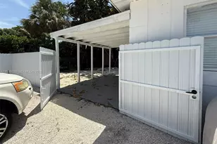 600 NW 116th Terrace, Miami, FL 33168 - Photo 2