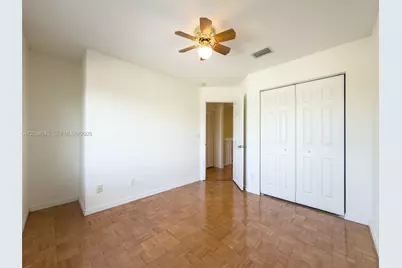 20811 NW 3rd Ln, Pembroke Pines, FL 33029 - Photo 32
