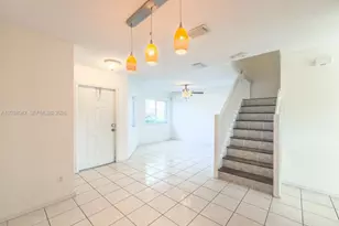 20811 NW 3rd Ln, Pembroke Pines, FL 33029 - Photo 12