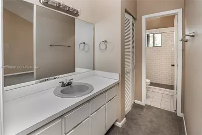 444 SE 14th St, Dania Beach, FL 33004 - Photo 24