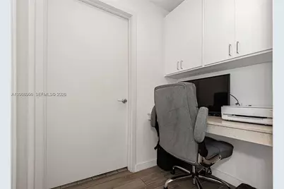 999 SW 1st Ave #3215, Miami, FL 33130 - Photo 24