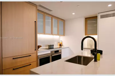2200 Brickell Ave #308, Miami, FL 33129 - Photo 6