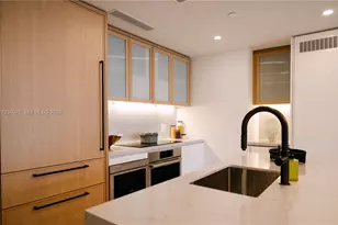 2200 Brickell Ave, Miami, FL 33129 - Photo 6