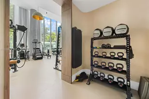 2200 Brickell Ave, Miami, FL 33129 - Photo 32