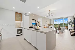 2200 Brickell Ave, Miami, FL 33129 - Photo 12