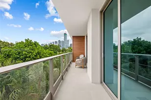 2200 Brickell Ave, Miami, FL 33129 - Photo 12