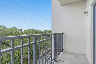 5271 SW 8th St, Miami, FL 33134 - Photo 12