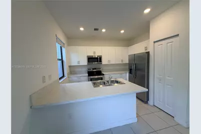 13421 SW 287th Ter, Homestead, FL 33033 - Photo 2