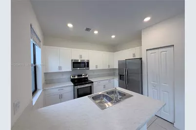 13421 SW 287th Ter, Homestead, FL 33033 - Photo 1