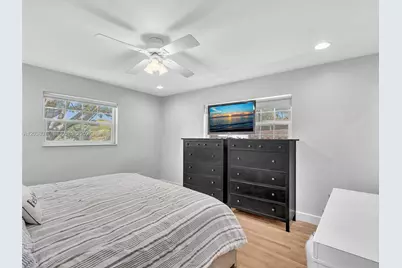 8740 Pasadena Blvd, Pembroke Pines, FL 33024 - Photo 24