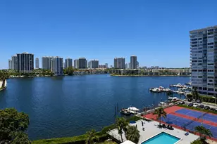 2780 NE 183rd St, Aventura, FL 33160 - Photo 2