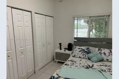 106 SE 9th Ct #201, Hallandale Beach, FL 33009 - Photo 12