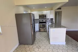 121 Saxony C, Delray Beach, FL 33446 - Photo 6