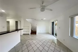 324 NE 3rd St, Hallandale Beach, FL 33009 - Photo 2