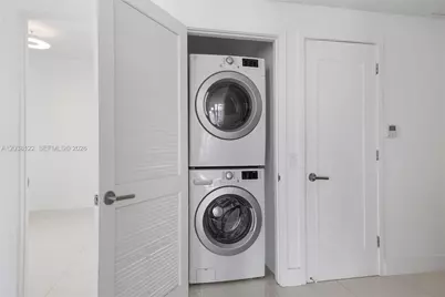 601 NE 27th St #1501, Miami, FL 33137 - Photo 10