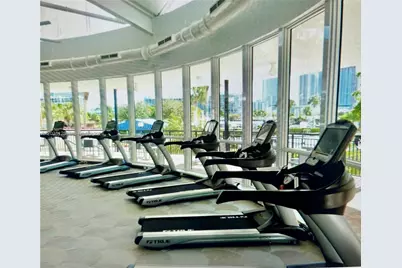 [Address not provided], Hallandale Beach, FL 33009 - Photo 38