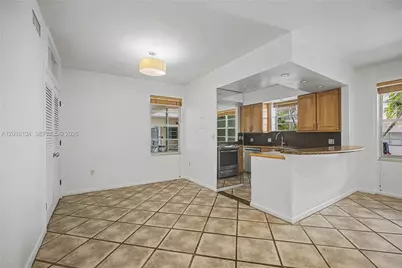 1751 Washington Ave #1F, Miami Beach, FL 33139 - Photo 4