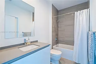88 SW 7th St, Miami, FL 33130 - Photo 16