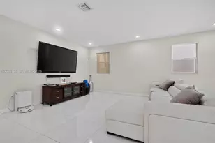 4422 NW 112th Ct, Doral, FL 33178 - Photo 8
