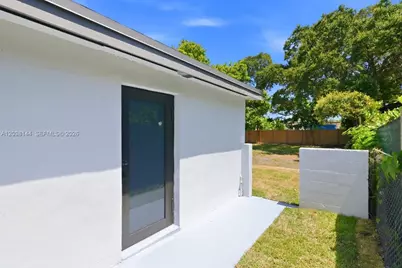 1480 NE 150th St, Miami, FL 33161 - Photo 24