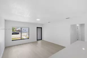 1480 NE 150th St, Miami, FL 33161 - Photo 6