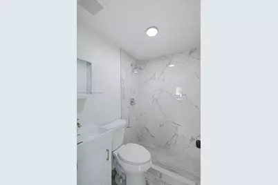 1480 NE 150th St, Miami, FL 33161 - Photo 16