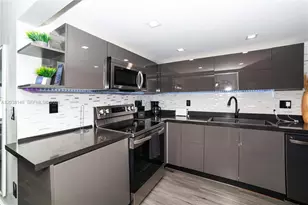 200 178th Dr, Sunny Isles Beach, FL 33160 - Photo 6