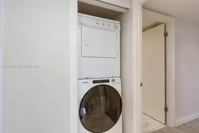 4000 Towerside Ter #1701, Miami, FL 33138 - Photo 26
