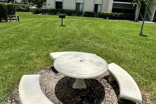 1113 Green Pine Blvd, West Palm Beach, FL 33409 - Photo 16