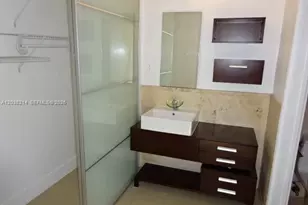9727 Hammocks Blvd, Miami, FL 33196 - Photo 10