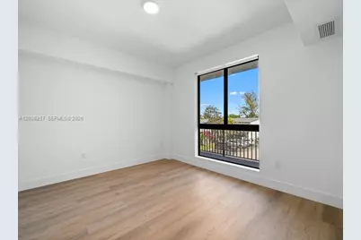 2479 NE 192nd St #306, Miami, FL 33180 - Photo 16
