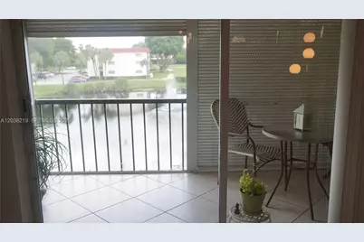 800 S Hollybrook Dr #305, Pembroke Pines, FL 33025 - Photo 24