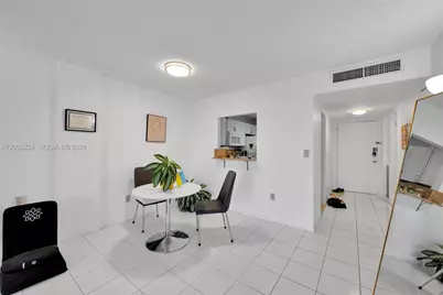 1020 Meridian Ave #715, Miami Beach, FL 33139 - Photo 6