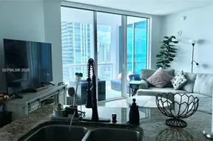 480 NE 30th St, Miami, FL 33137 - Photo 12