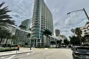 480 NE 30th St, Miami, FL 33137 - Photo 10