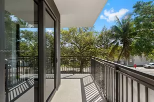 2479 NE 192 St, Miami, FL 33180 - Photo 24