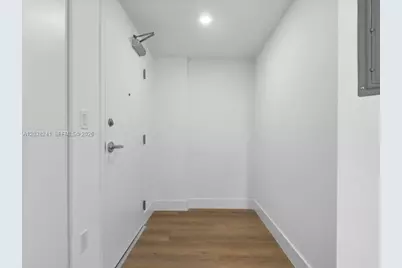 2479 NE 192nd St #308, Miami, FL 33180 - Photo 8