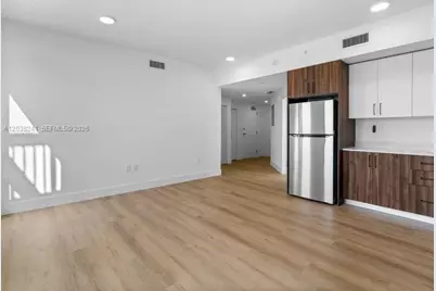 2479 NE 192nd St #308, Miami, FL 33180 - Photo 22